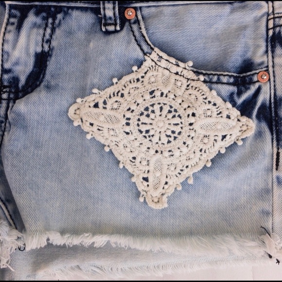 YMI Distressed Denim Shorts - Picture 3 of 7